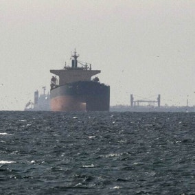 “중동 에너지 시설 잿더미로”…이란, 미 하르그섬 공격에 보복 예고