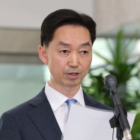 김지용, 김상희 전 민주당 의원에 정치후원금 100만원