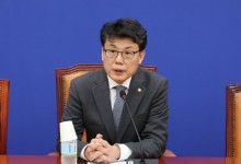 진성준 "반도체 지원 시급…주 52시간 제외 법안 패트도 검토"