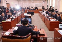[속보] `명태균 특검법` 법사위 통과…야당 단독처리