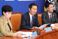 내년 지선 ‘샅바 싸움’ 준비… ‘공천 룰’ 만지는 여야[人사이더]
