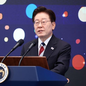 李대통령, “청년 기탁금 대폭 인상 아쉬워…종전 수준 환원 고려해야”