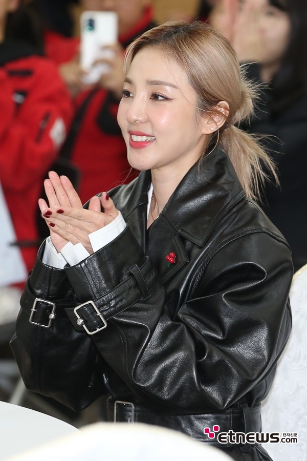 [포토] <b>산다라박</b>, '<b>사랑의열매 홍보대사</b> 위촉'