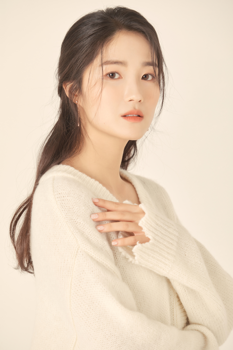 <b>김혜윤</b>, 아티스트컴퍼니에 새 둥지…<b>정우성</b>·이정재 사단 합류