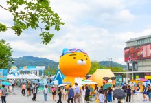 라이언·춘식이, '광화문 워터파크'에 등장…서울썸머비치 참여