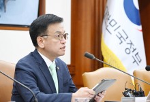 2035년까지 서비스산업 비중 70%로…66조 수출금융 지원