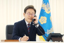 李대통령 국정 운영 긍정 전망 58.2％…尹보다 5.5%P 높아[리얼미터]
