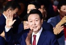 민주당 "尹, 나라 쑥대밭 만들고 휴가…뻔뻔함에 분통"