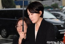 [속보] '음주운전' 문다혜, 사고 13일 만 경찰 출석…"죄송하다"