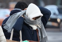 "불금도 출근길은 쌀쌀"⋯아침최저 '영하 13도'[오늘날씨]