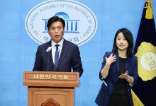 민주 "헌재, 정말 고의로 '파면' 지연시키고 있나"