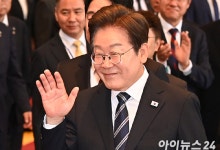 [속보] 李 대통령, 지지율 64%⋯긍정이유 1위는 '경제와 민생'