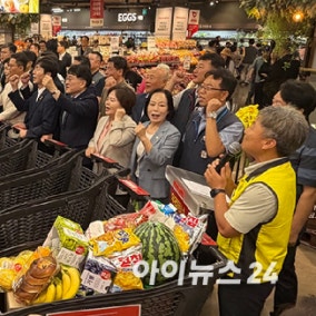 벼랑 끝 홈플러스 영업재개⋯정치권·노조 '지원사격'