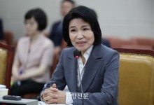 이진숙 청문회, 사흘로 연장···야 “자료 제출 미비”vs여 “전례 없다”