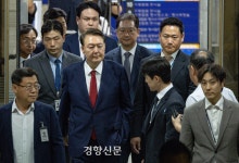 특검 “윤석열에 14일 오후 2시 출석 요청···‘건강 문제 없다’ 교정당국 회신”