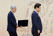 국힘 ‘최동석 사퇴’ 일제히 요구···송언석 “초대형 막말 유튜버”