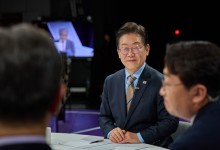 "오른쪽 비었다" 3번 말한 이재명 "민주당이 차지해야"
