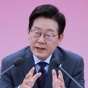이 대통령 "대구도 한때 정말 잘 나갔다... 지역균형발전은 생존전략"