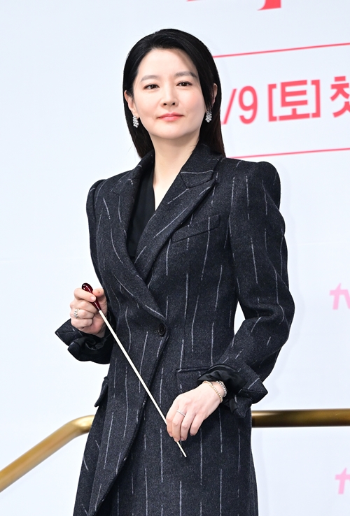 <b>이영애 토크쇼</b>, 결국 최종 무산...KBS "스케줄·구성상 어려움"