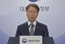 정부·경영계 "노란봉투법 거부권 건의"...노동계 "또 거부하면 파국"