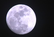 오늘 추석 보름달 구름 사이로...서울 저녁 6시 17분