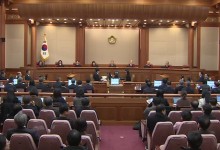 윤 대통령 탄핵심판 25일 종결...재판부 평의 돌입