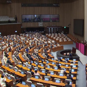 민주 4석 줄었지만 '압도적 과반'...후반기도 전쟁?