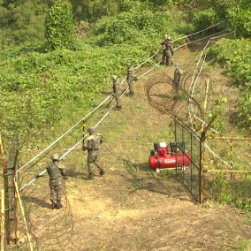 북한 지뢰로 DMZ '긴장'...트럼프는 또 '마이웨이'