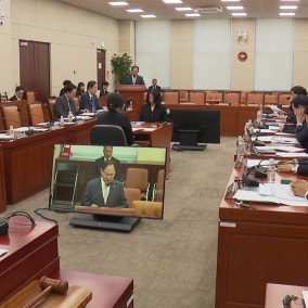 국방위, '북 지뢰도발 규탄 결의안' 채택..."조사지연 규명" 야당 퇴장
