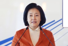 박영선 "협치 긴요…사회는 마주보고 달리는 열차"