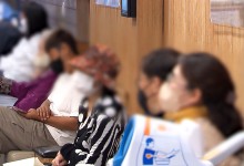 폭염 속 코로나19 감염자 증가…"입원 환자 3주 새 3.5배"
