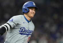 '50-50' 오타니의 쇼타임…4년 연속 써가는 '각본 없는 드라마'