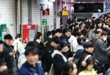 준법투쟁에 지하철 출근길 불편·혼잡…"퇴근이 더 걱정"