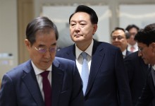 윤 대통령, 20일 헌재·형사재판 동시에…변론 기일 변경 신청 결론은 '아직'