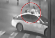 길 못 찾는다며 흉기 살해…빼앗은 택시로 도주