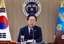 이 대통령 "투자 수단이 부동산으로 한정…주거 불안정 초래"