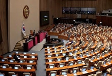 국힘, 14시간째 '필리버스터'…오늘 방송법 처리