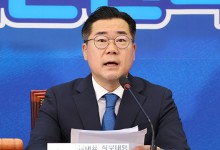박찬대, 검찰의 ‘야당·언론 통신 조회’에 “대놓고 불법 정치 사찰…대통령이 해명해야”