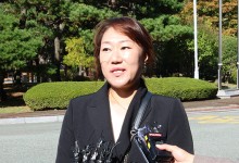 ‘명태균 폭로’ 강혜경, 검찰 출석…“검찰이 진실 밝혀줄거라 믿는다”