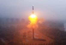 북, 신형 ICBM ‘화성-19형’ 공개…“최종 완결판 대륙간 탄도미사일”