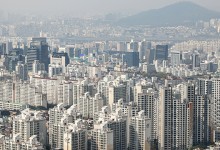 한은 “역성장에 집값 떨어지면 대출 연체 가구 2.5%→5.1%”
