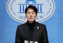 민주당 “윤석열, 국민 선동 말고 겸허하게 탄핵 기다려야”