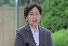 국힘 “정은경, 주식 자료 제대로 안 내”…고성 오가다 정회