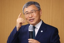 정근식 서울시교육감 “조희연 전 교육감, 광복절 특사로 사면해야”
