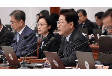 대통령, 산재 사망사고 감소 성과 극찬