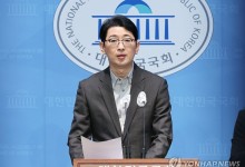 주진우 "헌법재판관도 '세컨드폰' 지급받아…왜 필요한지 밝혀야"