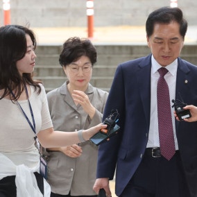 '김건희 로저비비에 선물' 김기현 부부 1심 오늘 마무리