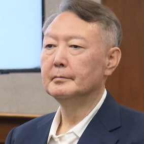 윤석열 '명태균 여론조사 무상수수' 항소심서 무죄