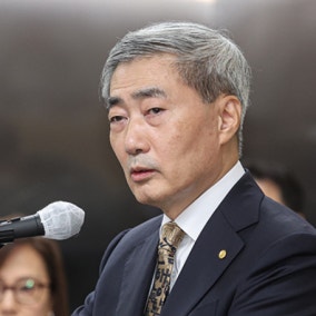 한은 총재의 고언 "지속적 재정지출, 되돌리기 어려울 수도"