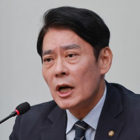 與한민수 "근거 밝혀라" 김민석 압박…최고위서 또 신천지 갈등